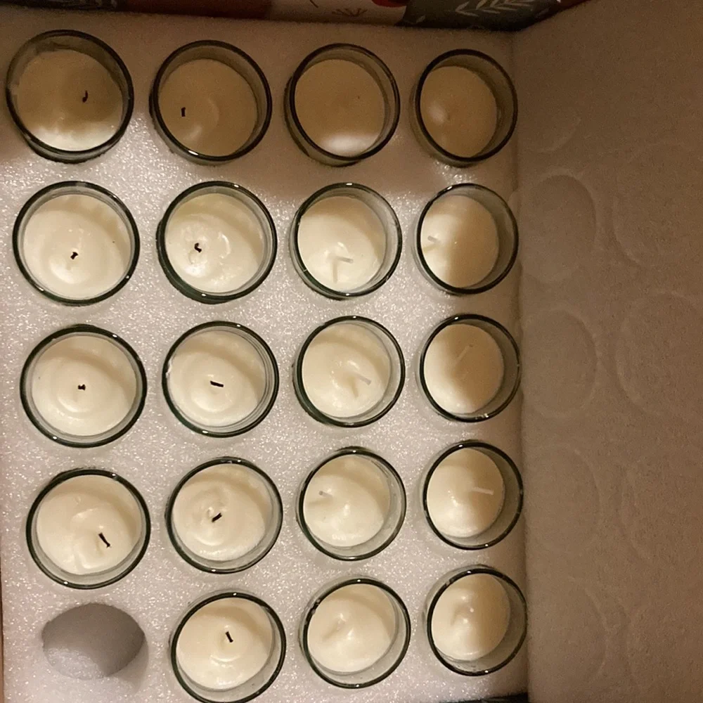Tea light candles